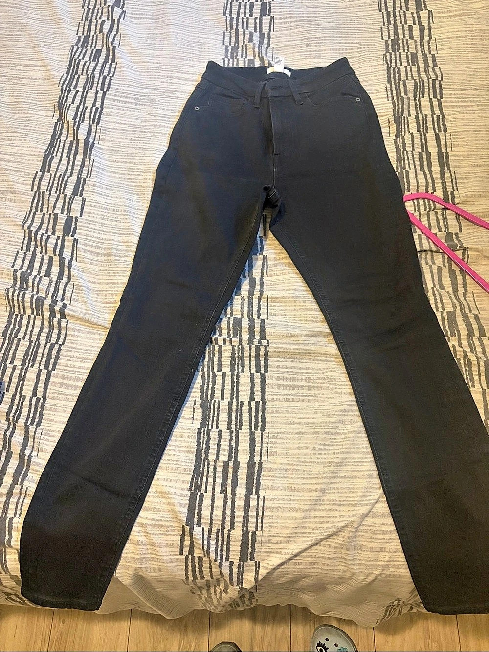 Forever 21 Curved Skinny Jeans Black Waist 27